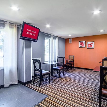Red Roof Inn & Suites Greenwood, Sc Dış mekan fotoğraf