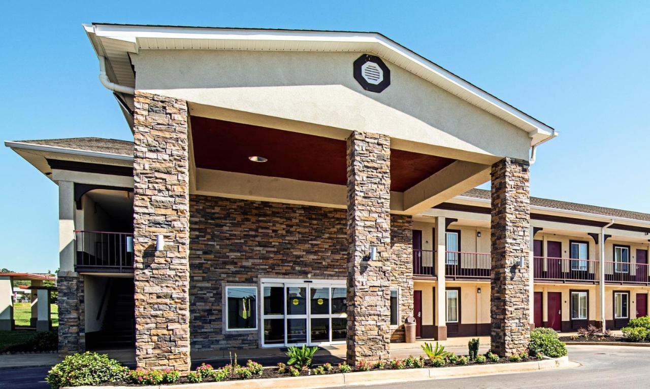Red Roof Inn & Suites Greenwood, Sc Dış mekan fotoğraf