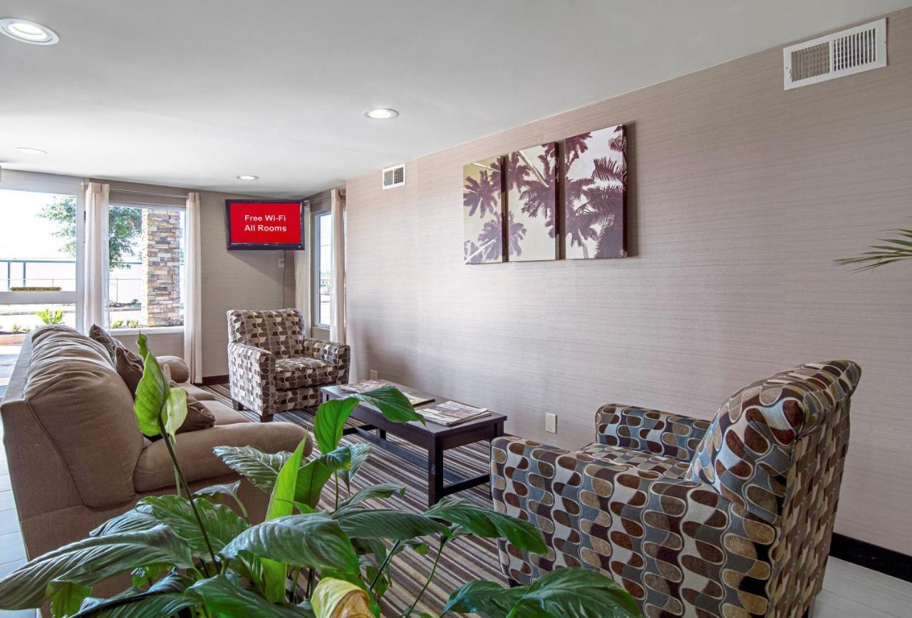 Red Roof Inn & Suites Greenwood, Sc Dış mekan fotoğraf