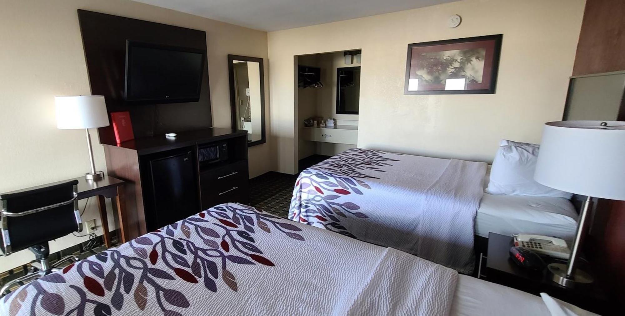 Red Roof Inn & Suites Greenwood, Sc Dış mekan fotoğraf