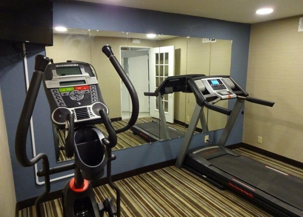 Red Roof Inn & Suites Greenwood, Sc Dış mekan fotoğraf