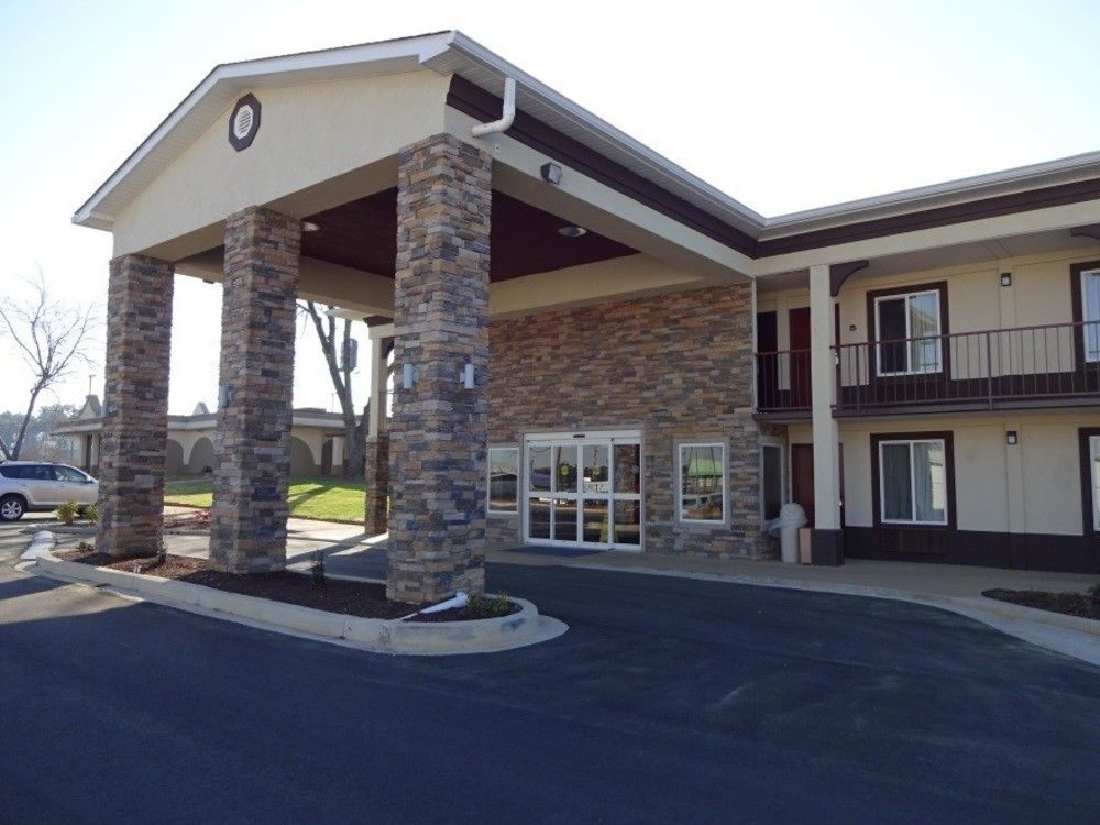 Red Roof Inn & Suites Greenwood, Sc Dış mekan fotoğraf