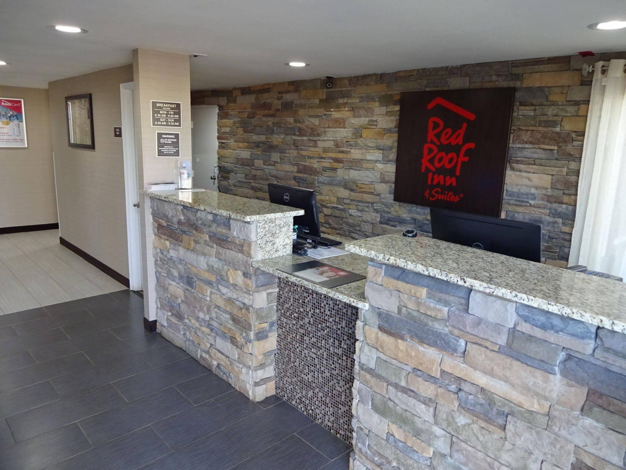 Red Roof Inn & Suites Greenwood, Sc Dış mekan fotoğraf